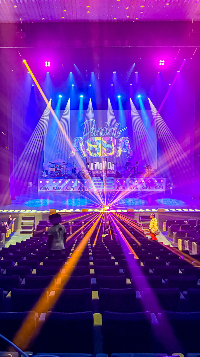 Lighting for 'Dancing ABBA'